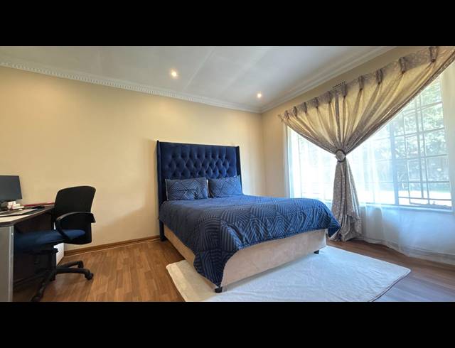 4 BEDROOM HOUSE FOR SALE IN BRACKENHURST